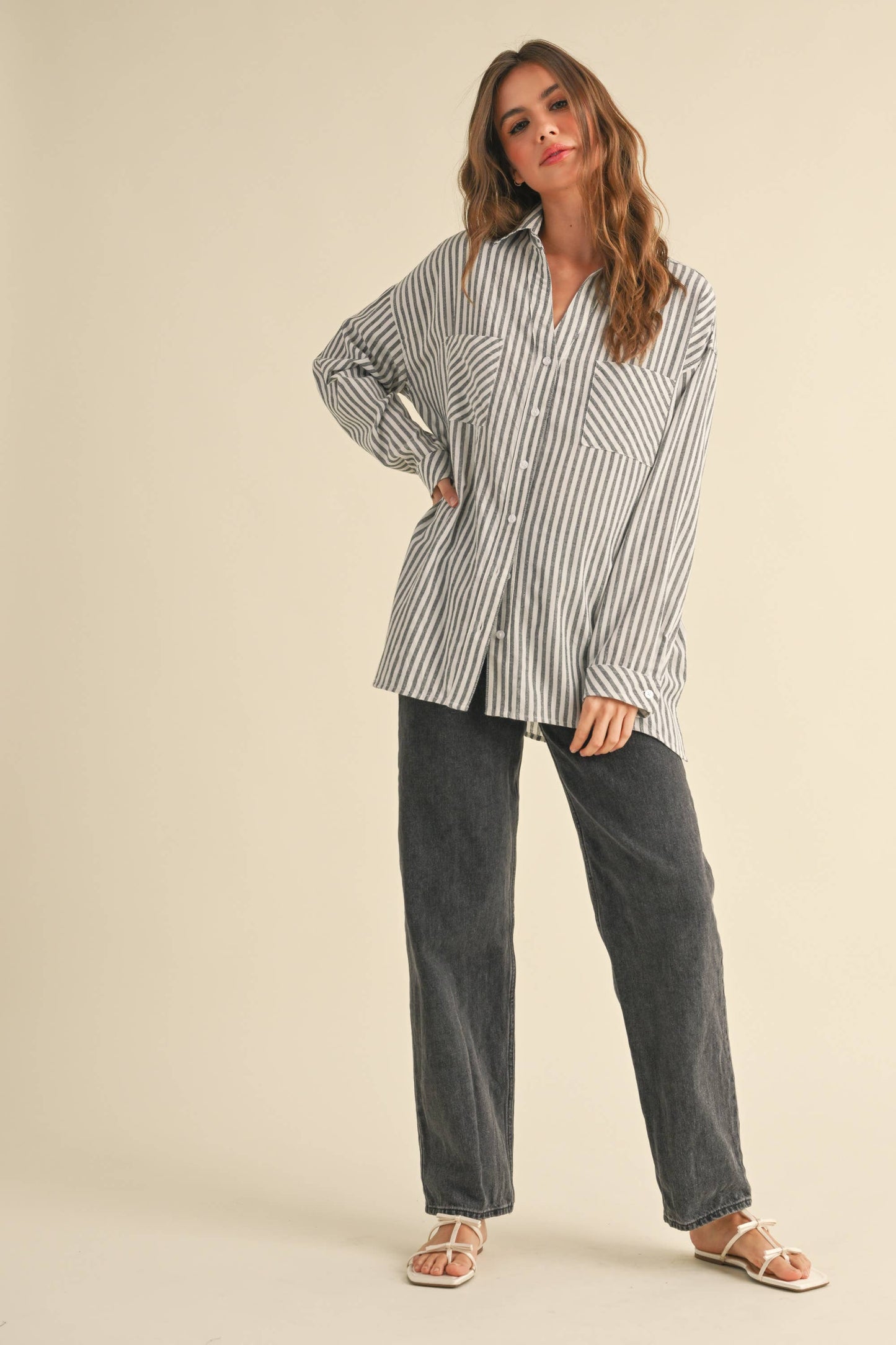 STRIPED BUTTON DOWN