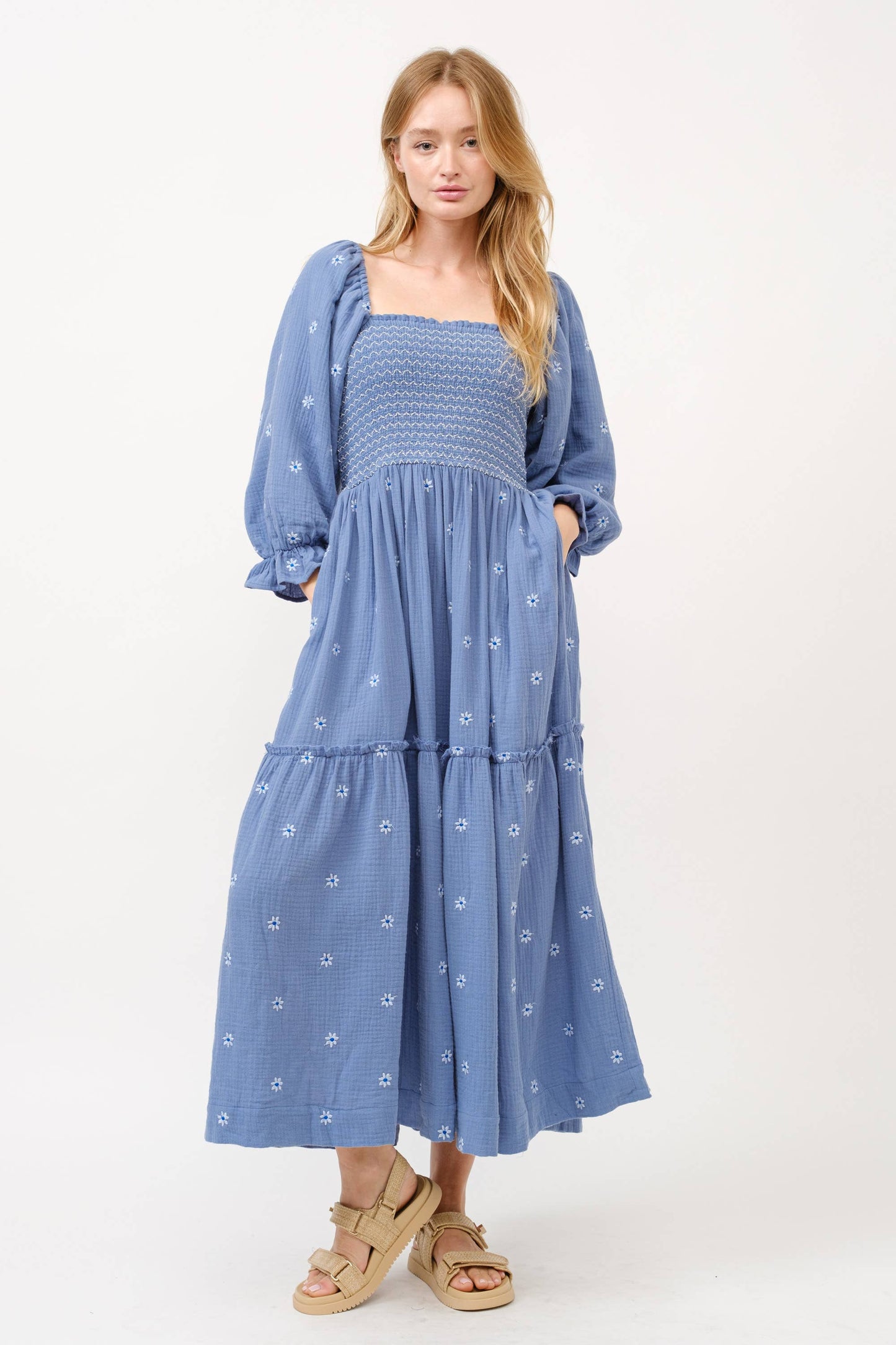 FLOWER EMBROIDERY SMOCKED DRESS