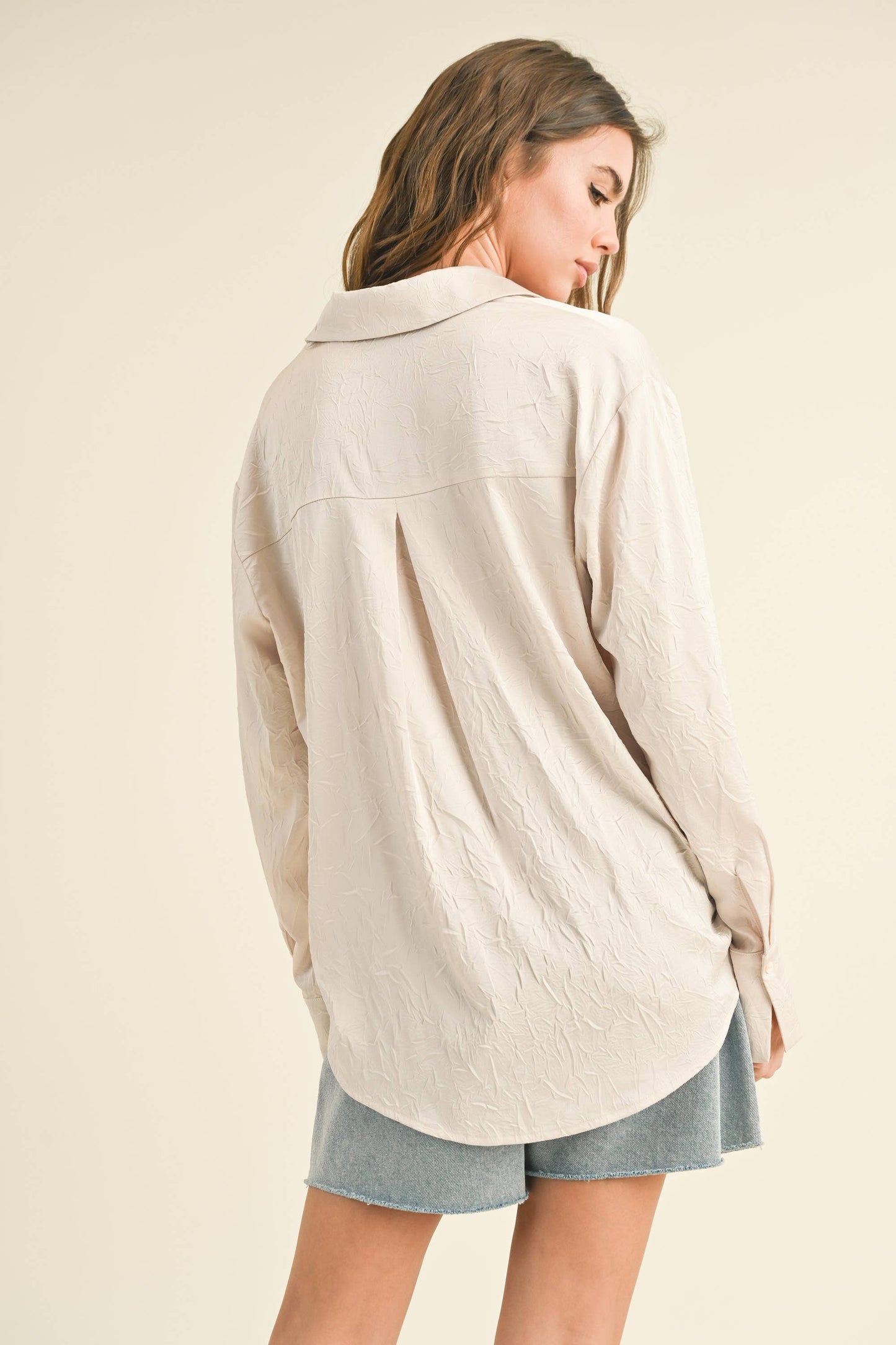 T3832 BUTTONDOWN CRINKLED DETAIL SHIRTS