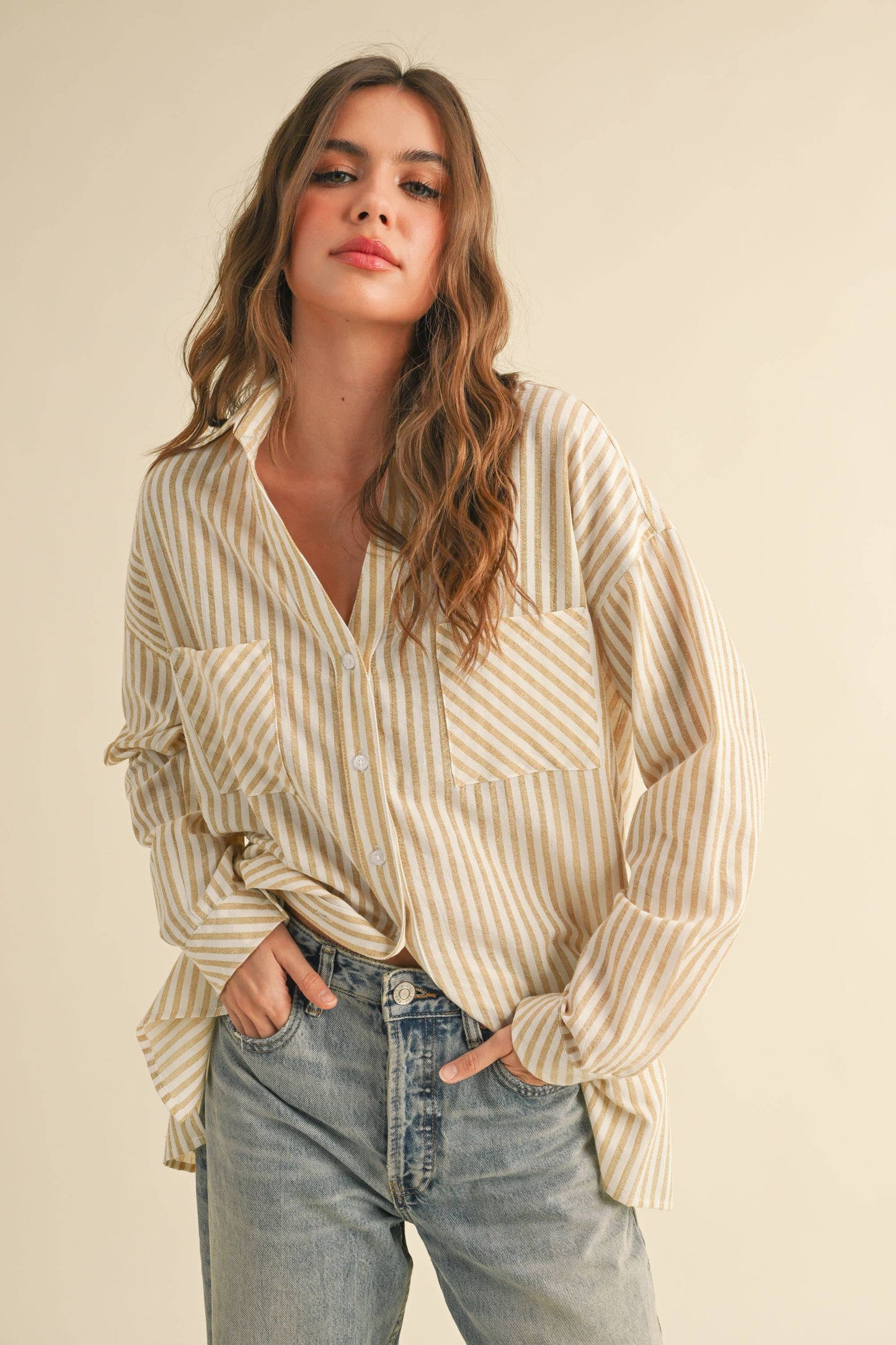 STRIPED BUTTON DOWN