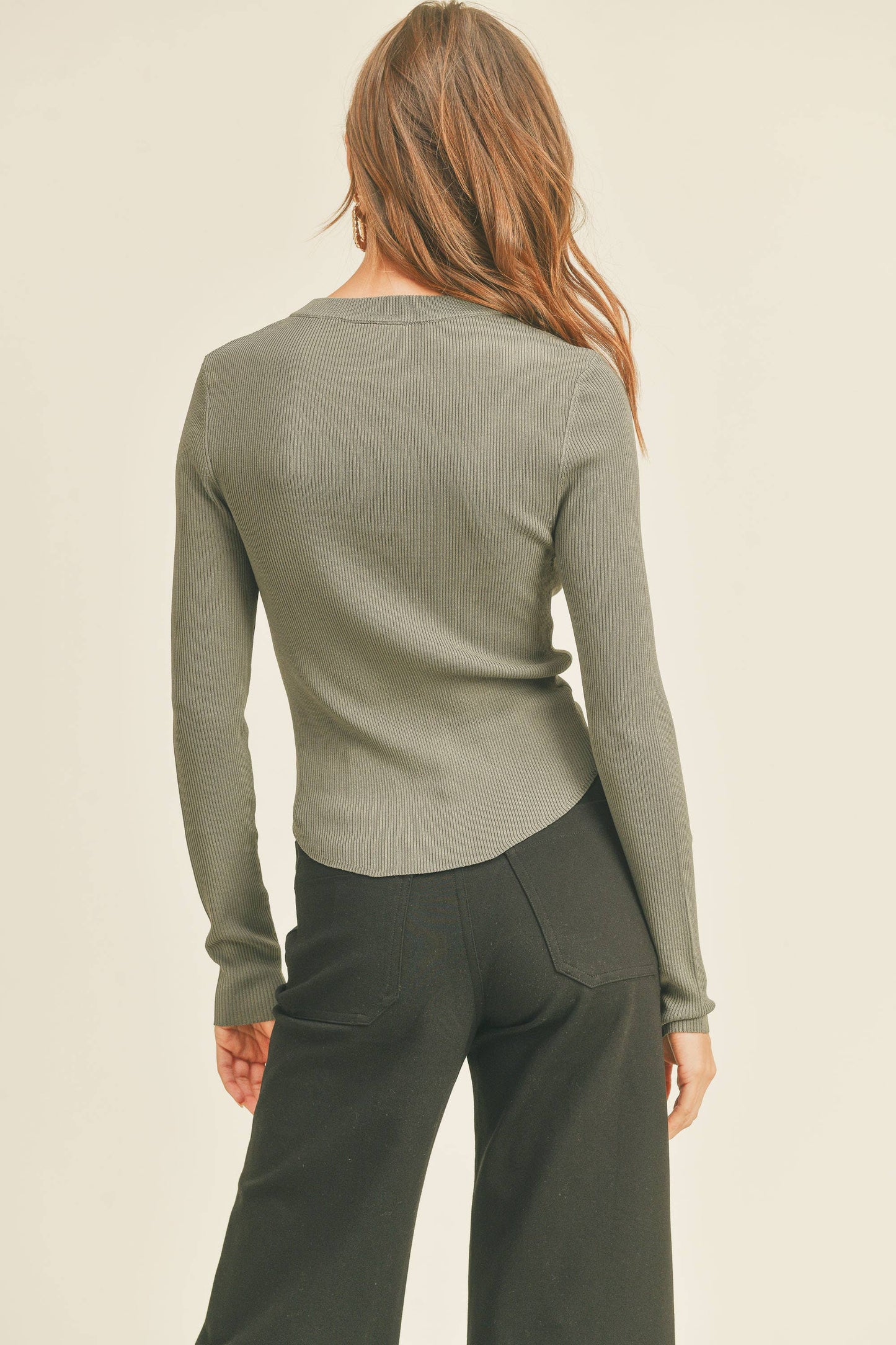 RIBBED LONG SLEEVE TOP