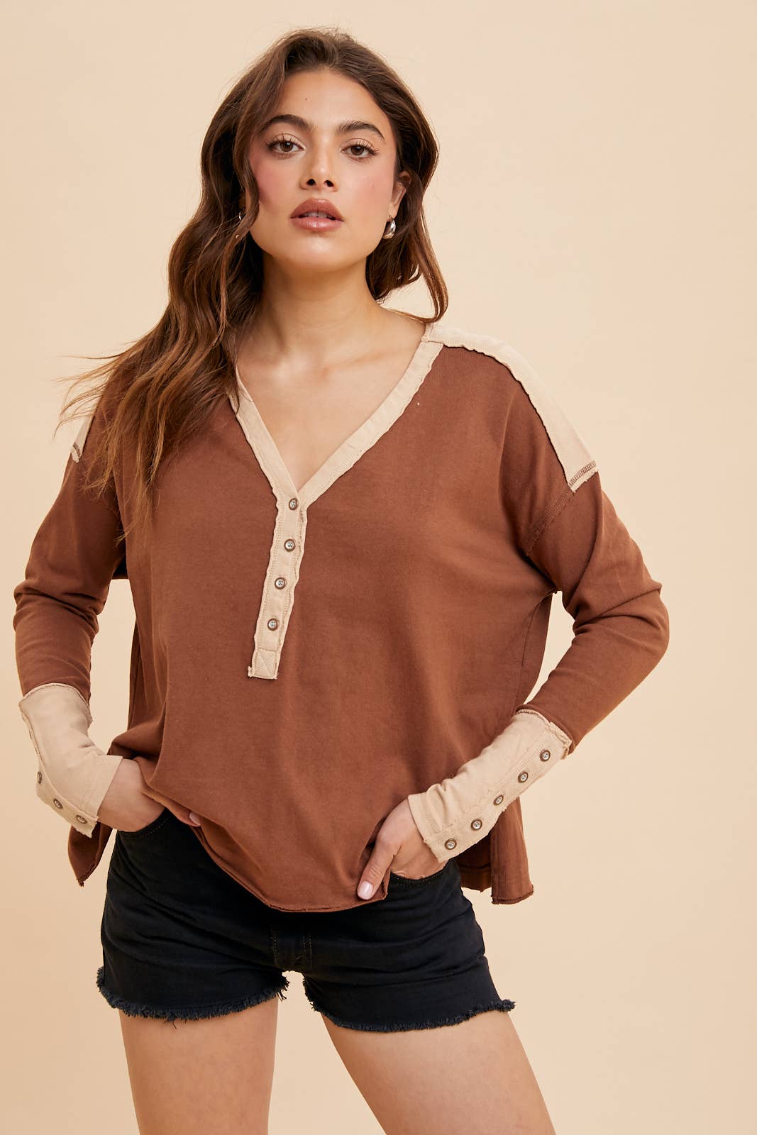 WASHED COTTON HENLEY TOP