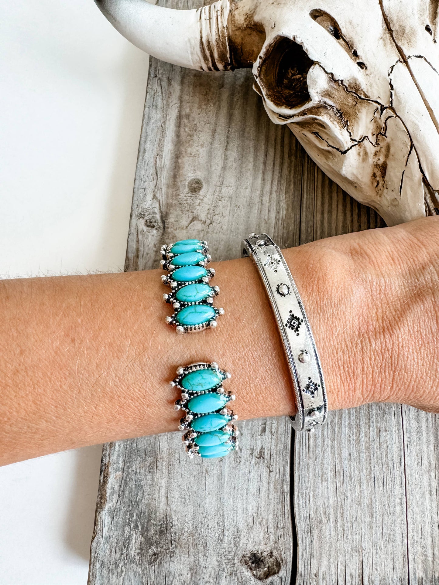 Western Oval Stone Bracelet