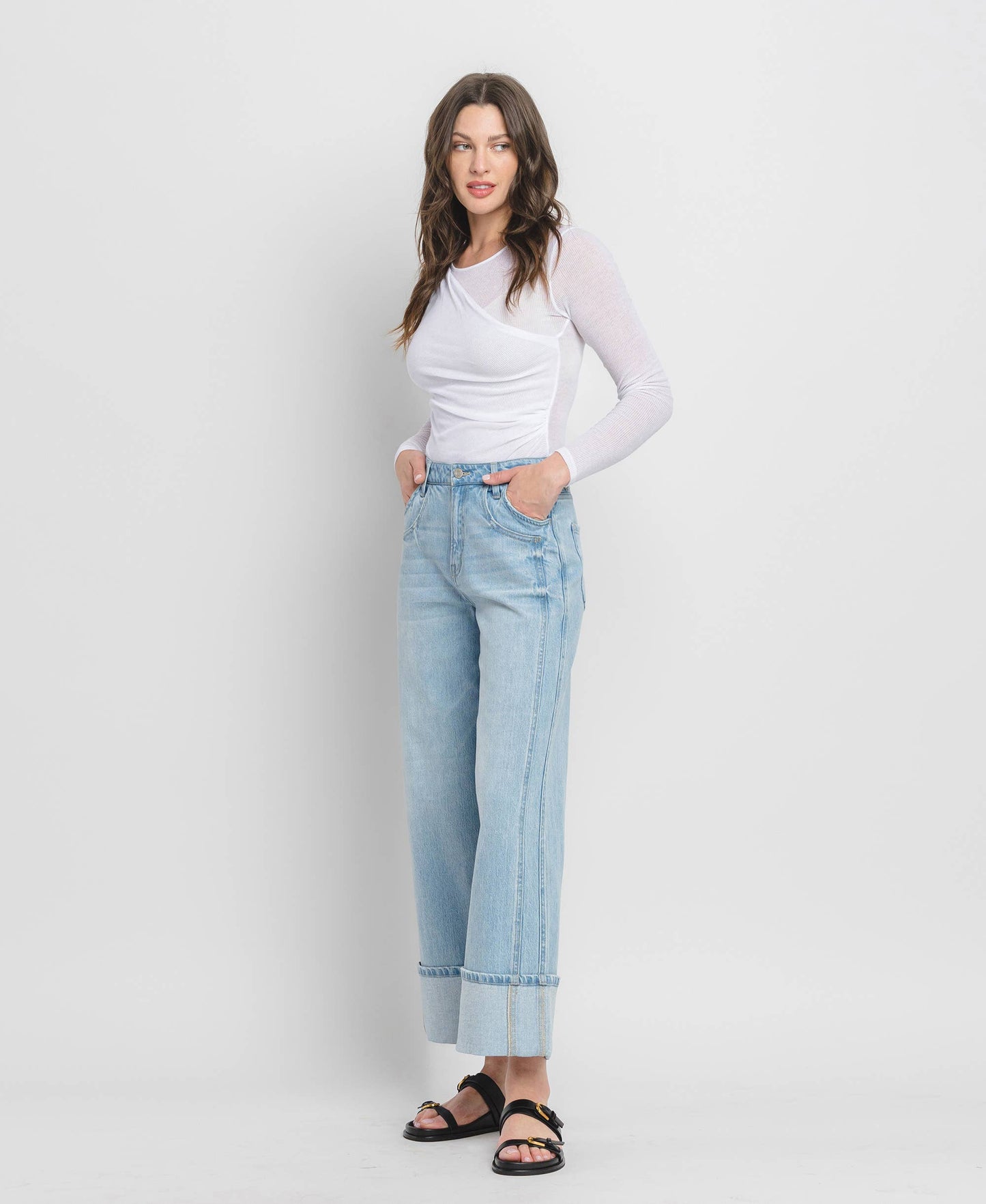 HIGH RISE CUFF BAGGY WIDE JEANS