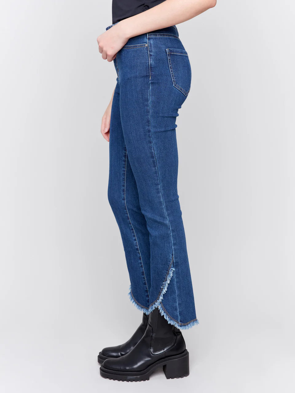 2 Layers Fringed Tulip Back Hem Pant