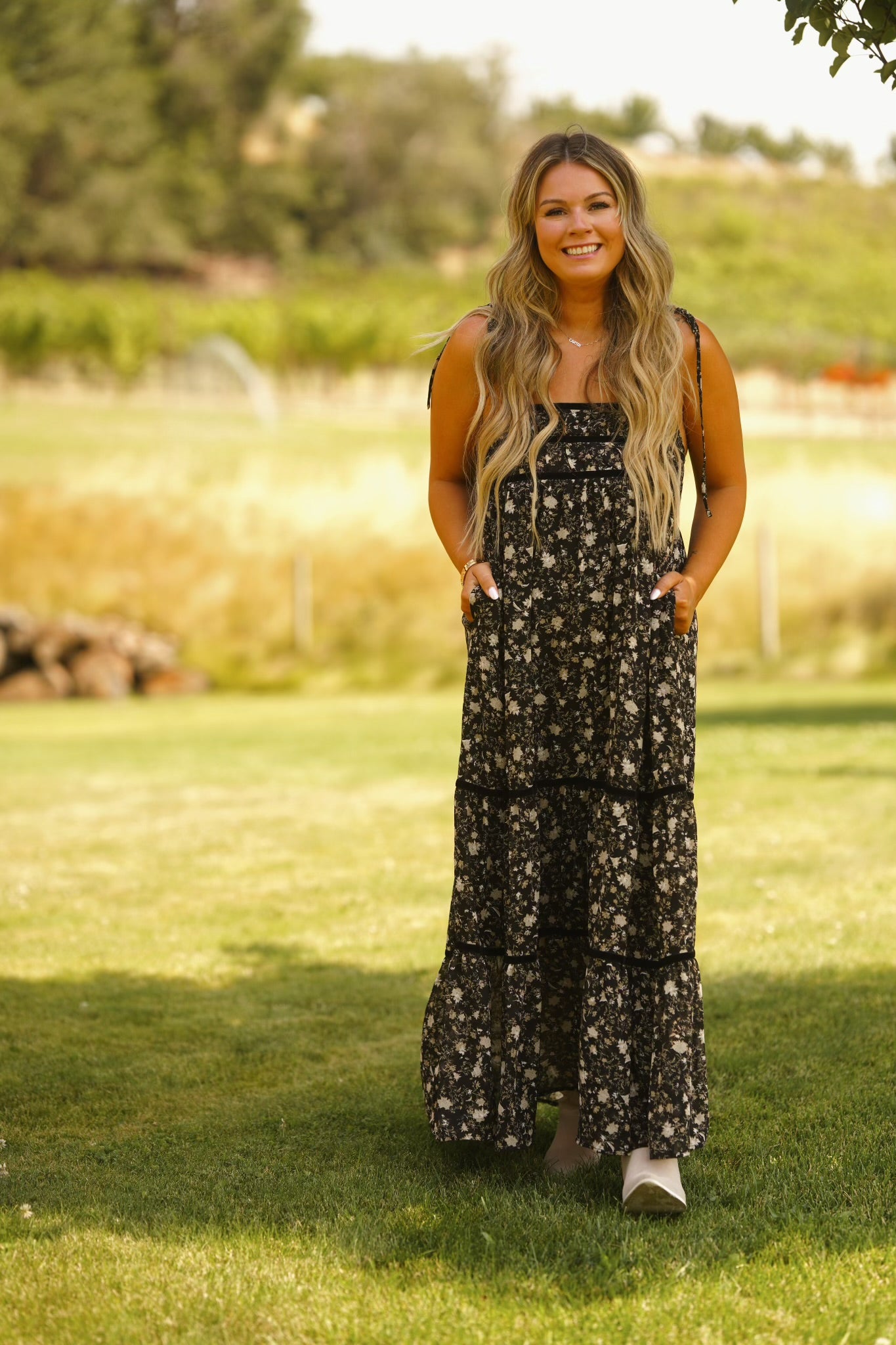 Floral Gathered Bodice Maxi Dress- black