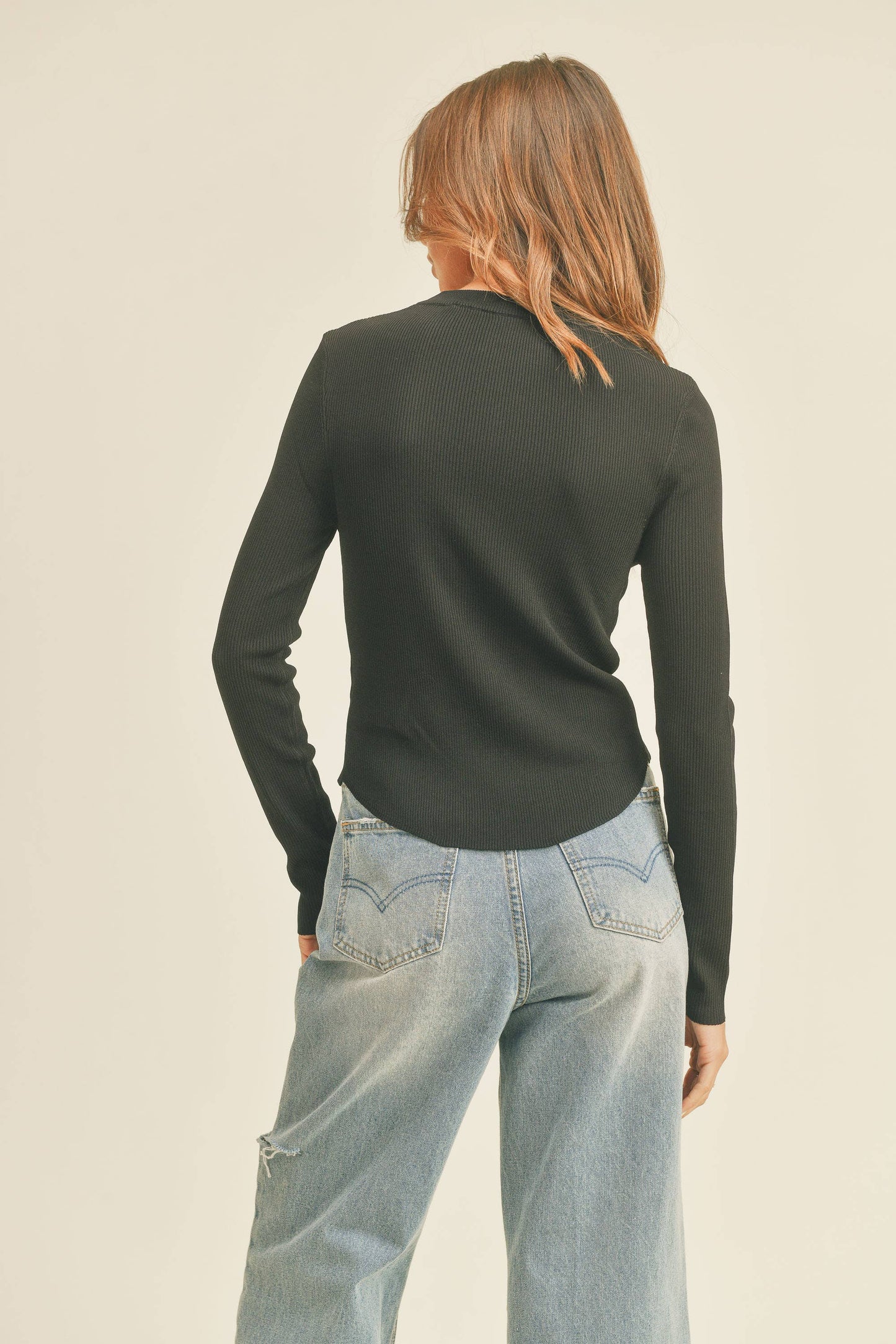 RIBBED LONG SLEEVE TOP