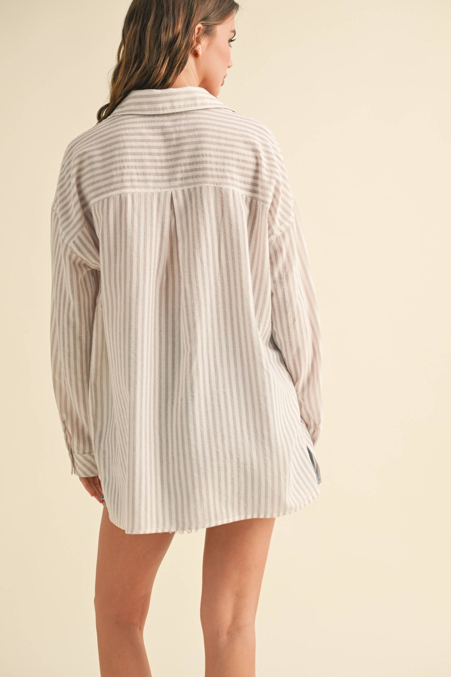STRIPED BUTTON DOWN