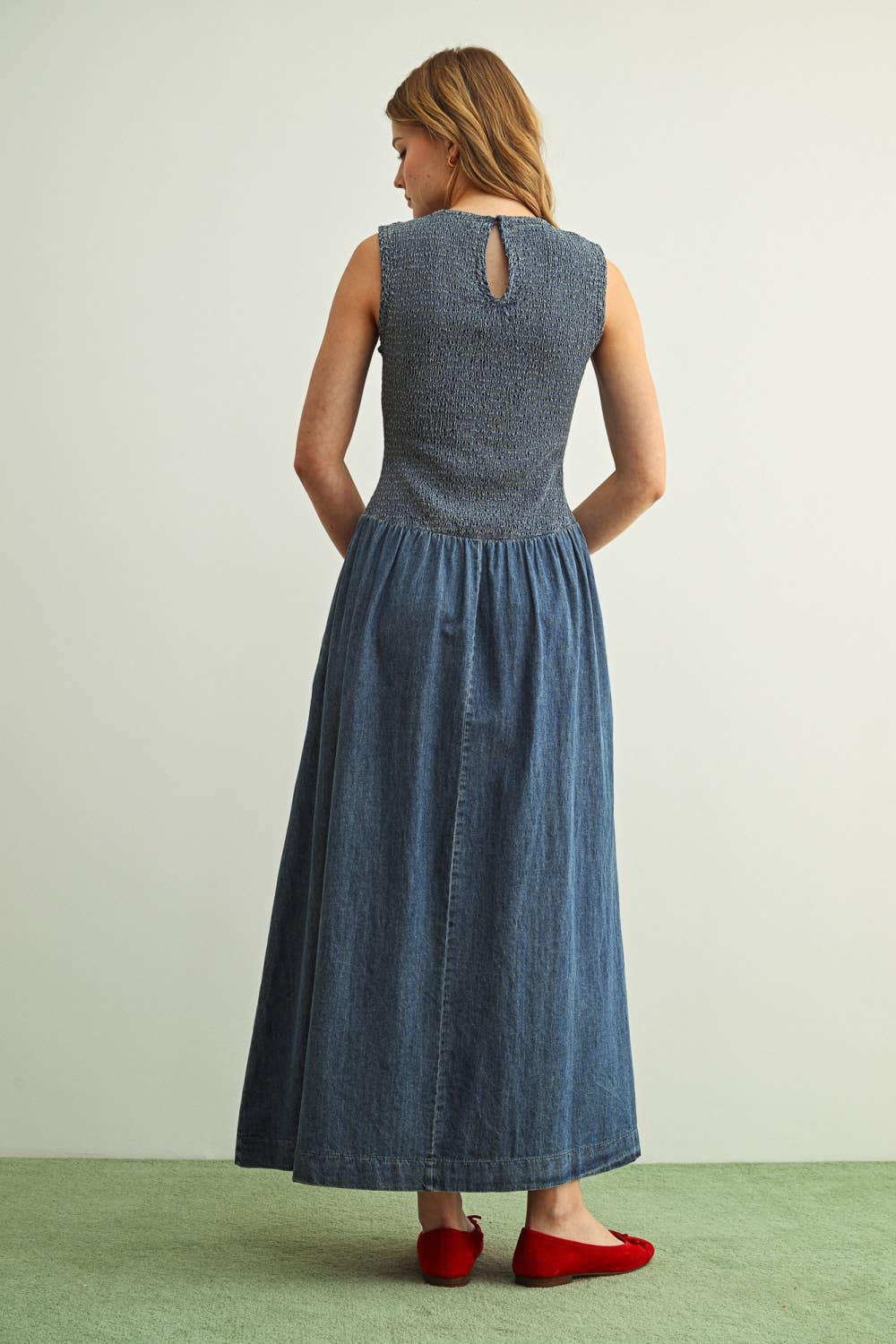 SMOCKED TOP DENIM LONG DRESS