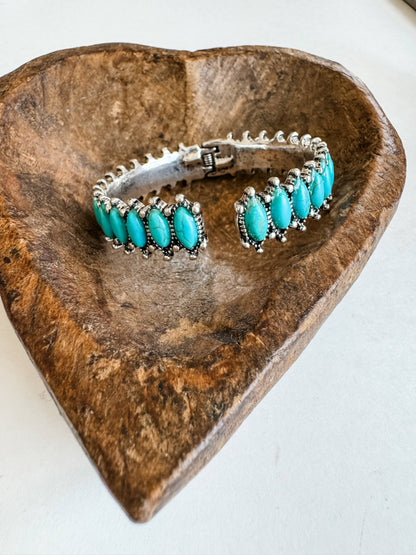 Western Oval Stone Bracelet