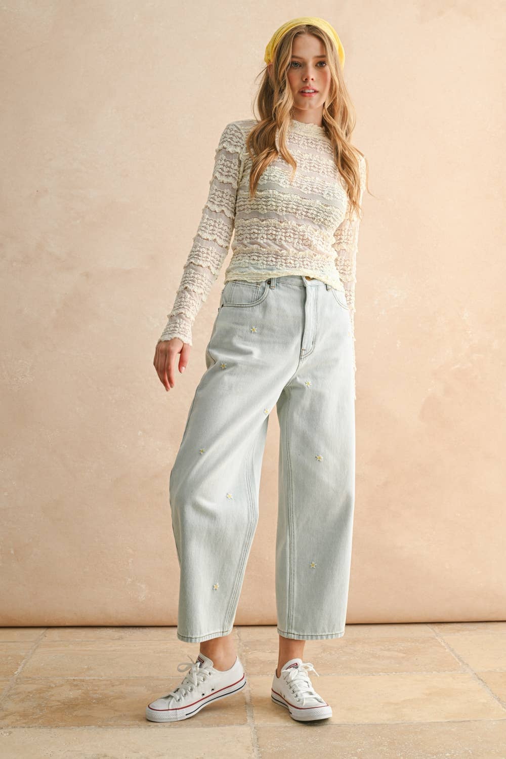 LACE TEXTURED LONG SLEEVE