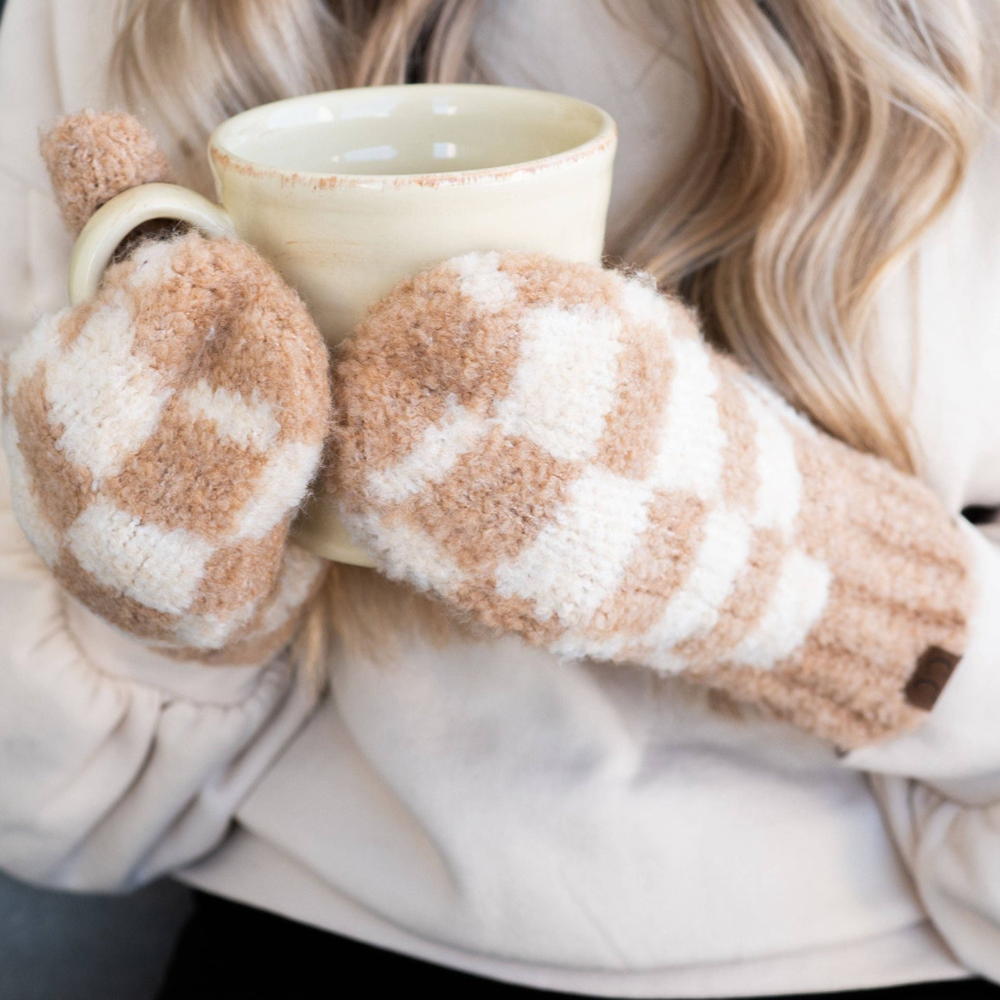 CC Checkered Mittens