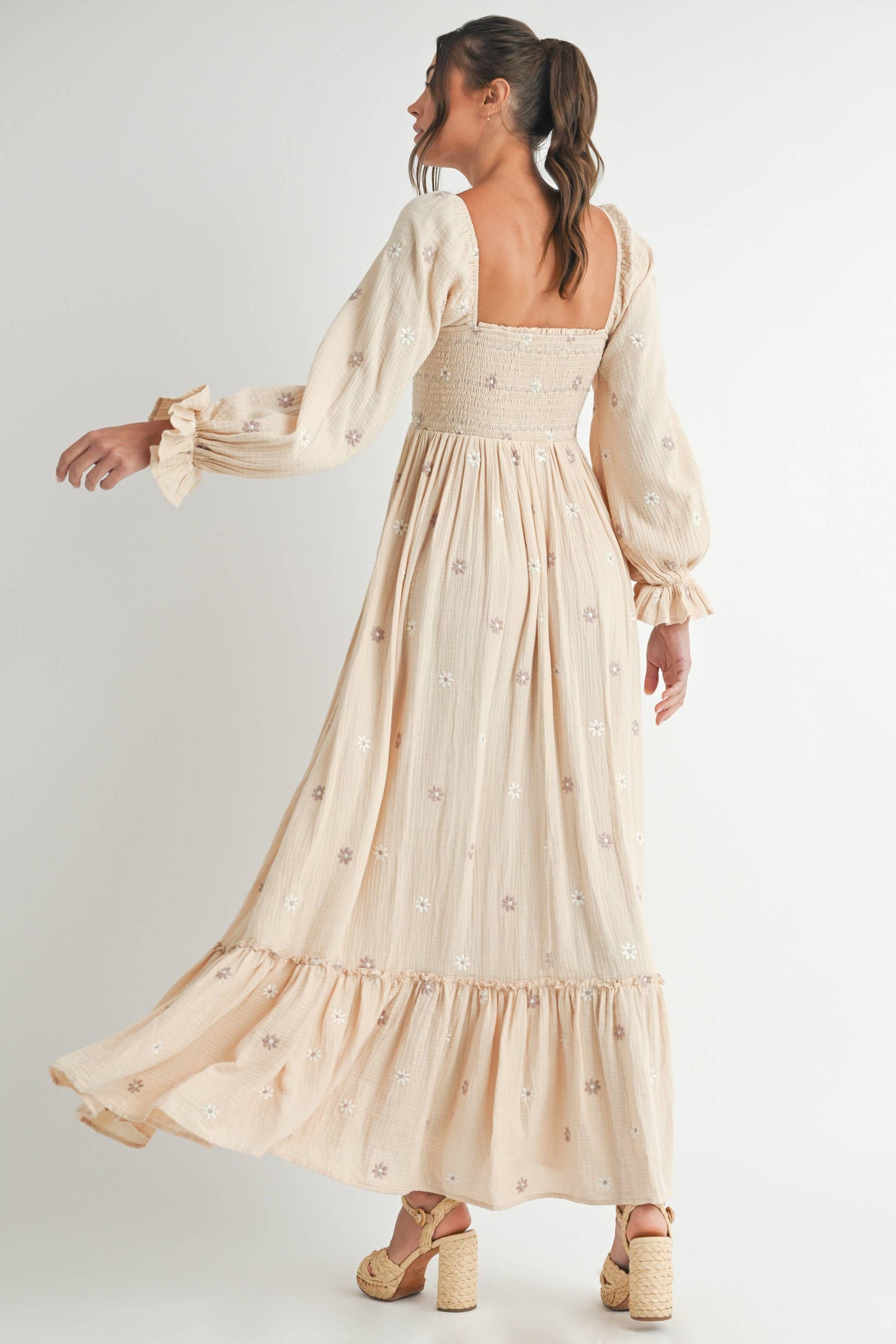 Long Sleeve Embroidery Maxi Dress.