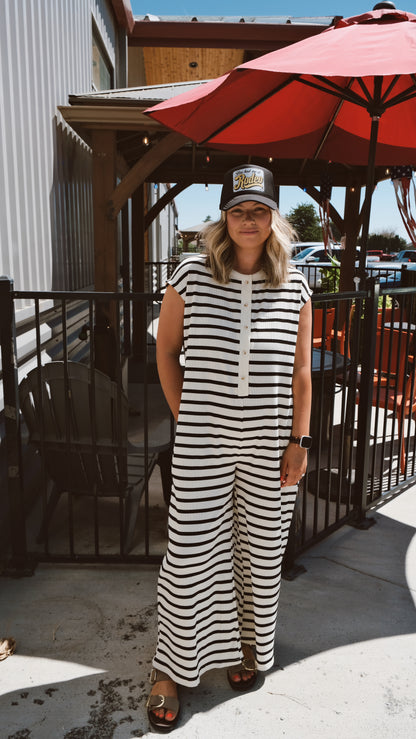 Jumpsuit Short Sleeve Black/Cream