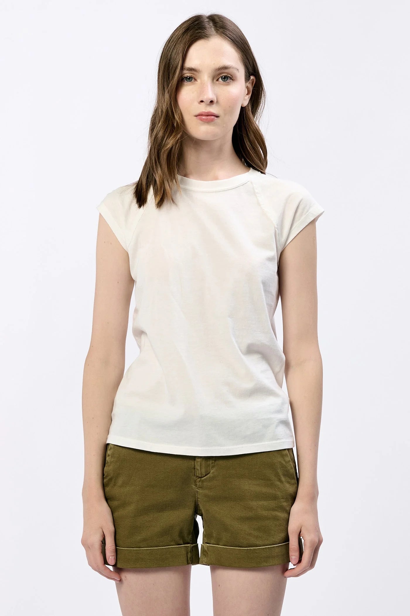 Cynda Tee White