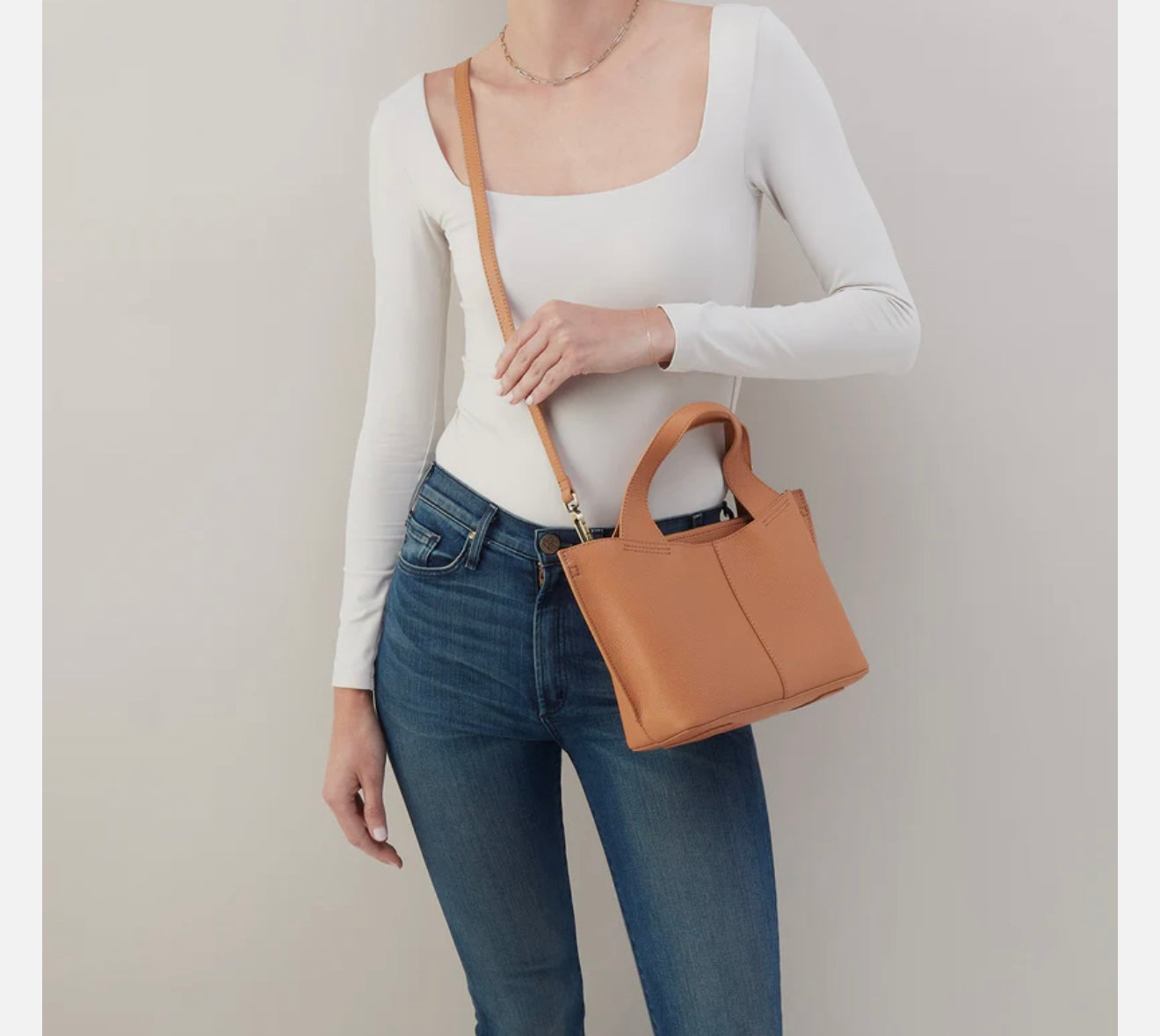 Vida Small Tote Whiskey