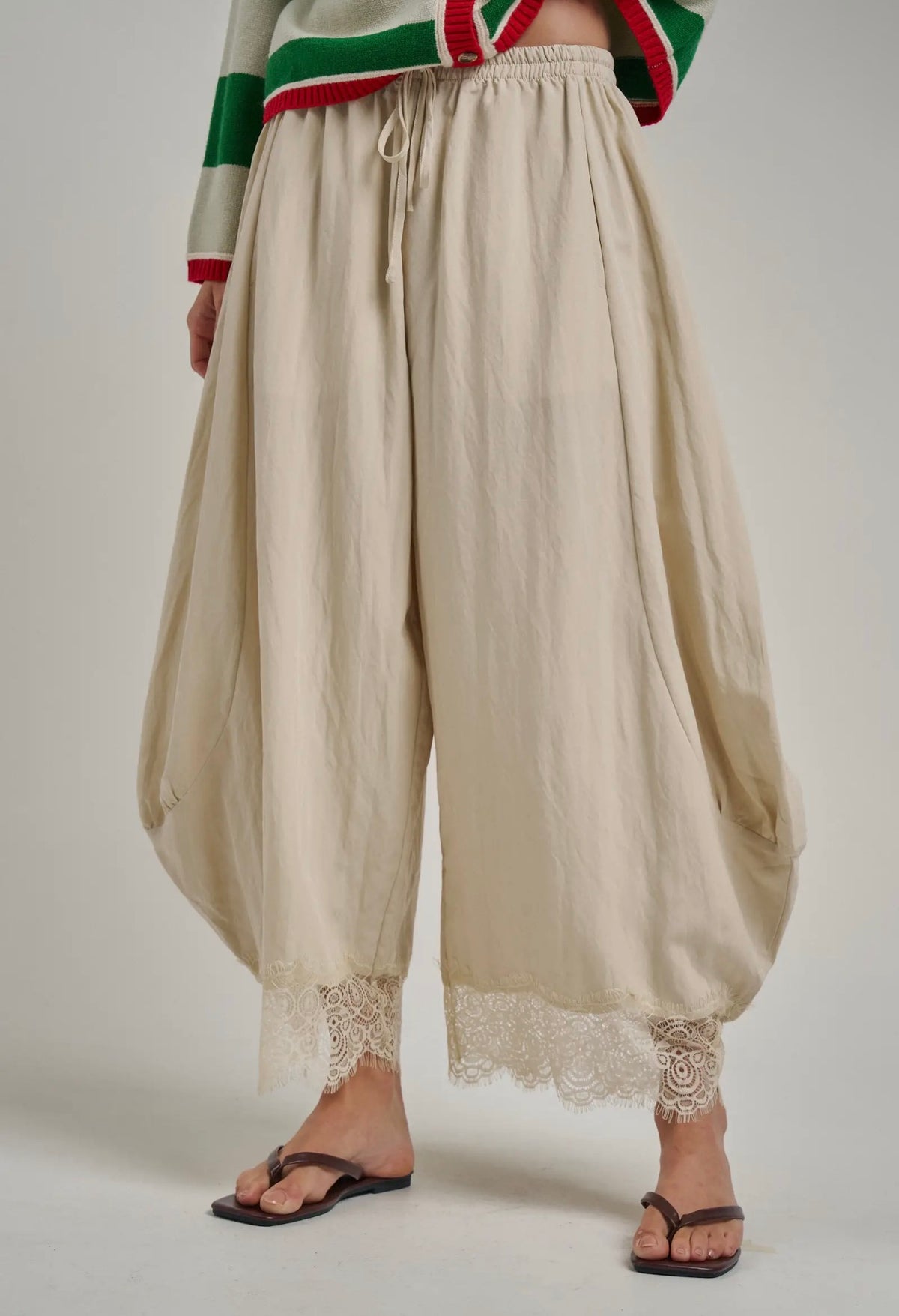 Balloon Satin Lace Pants Oatmeal