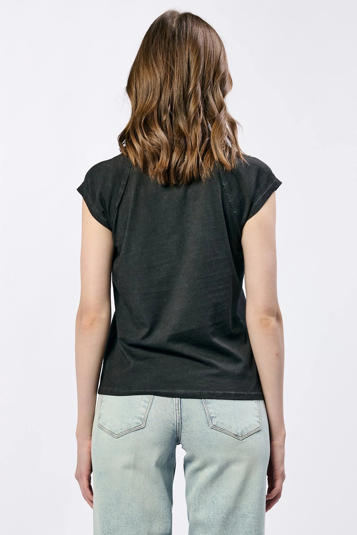 Cynda Tee Black