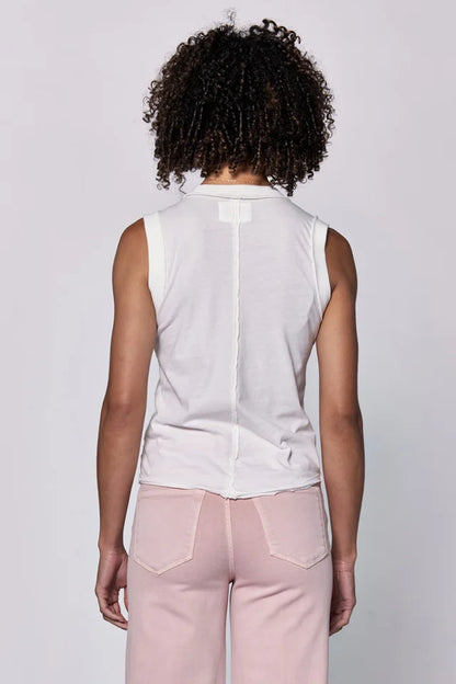 Zo Tee White