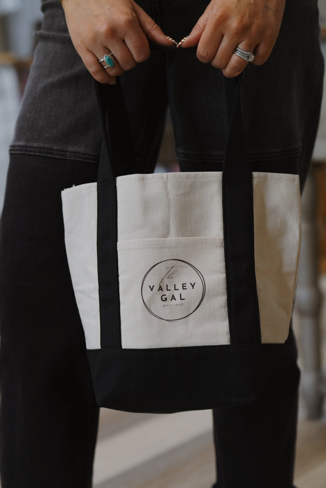 Canvas Valley Gal Mini Tote