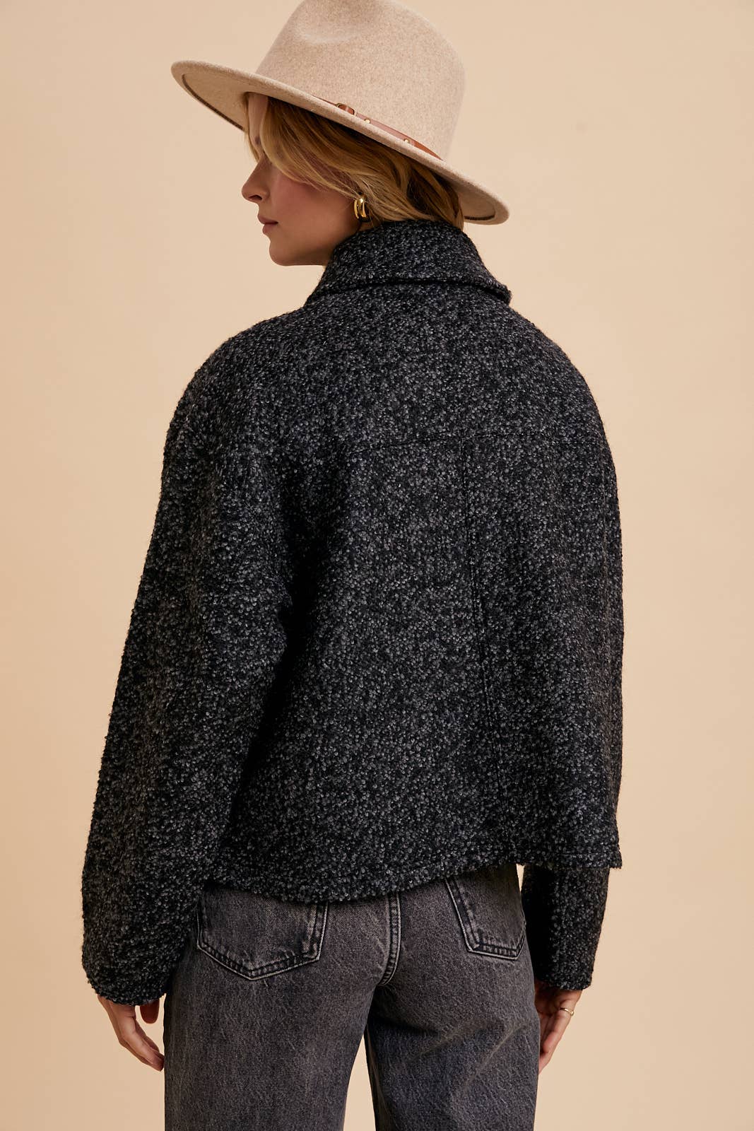 COLLARED BOUCLE JACKET