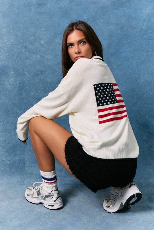 COLLARED "USA" FLAG HALF ZIP SWEATER