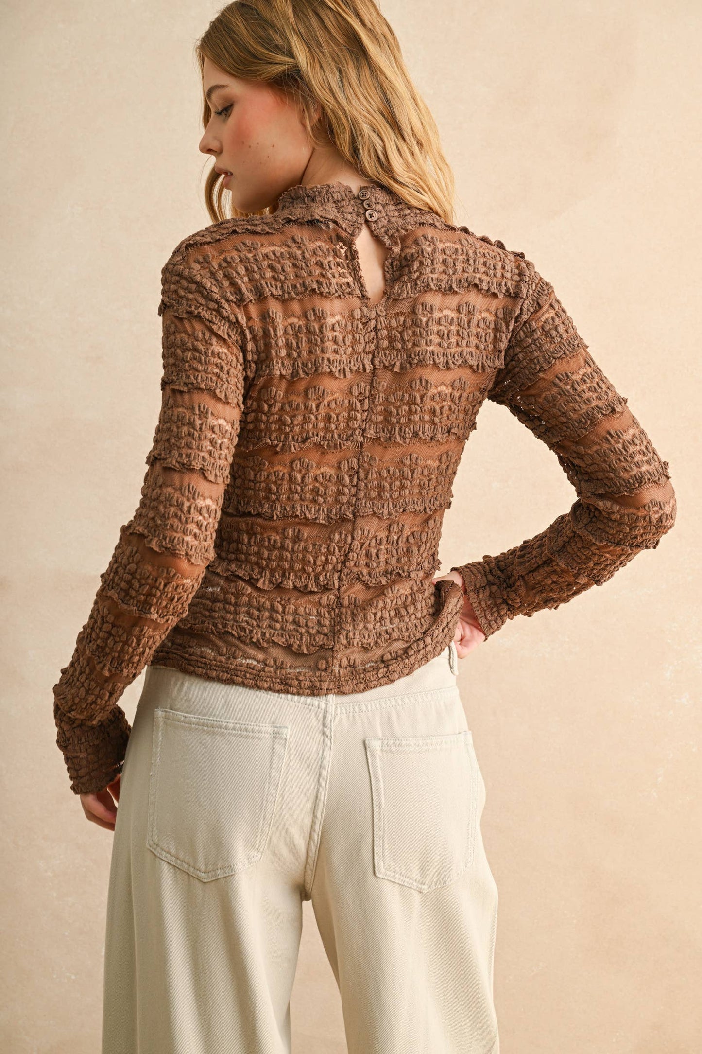 LACE TEXTURED LONG SLEEVE