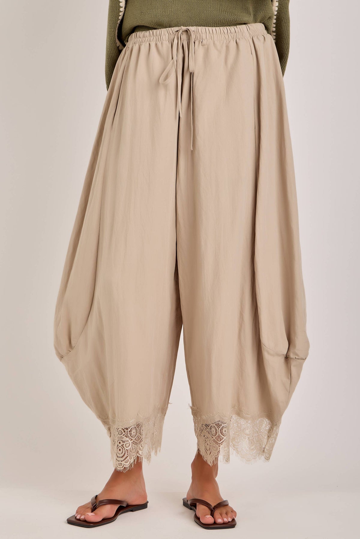 Balloon Satin Lace Pant Chocolate