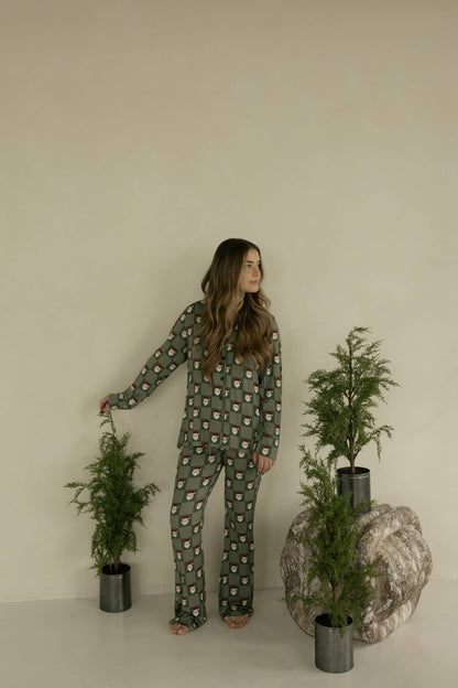 Long Sleeve Women's Bamboo Pajamas | Santa Checkerboard