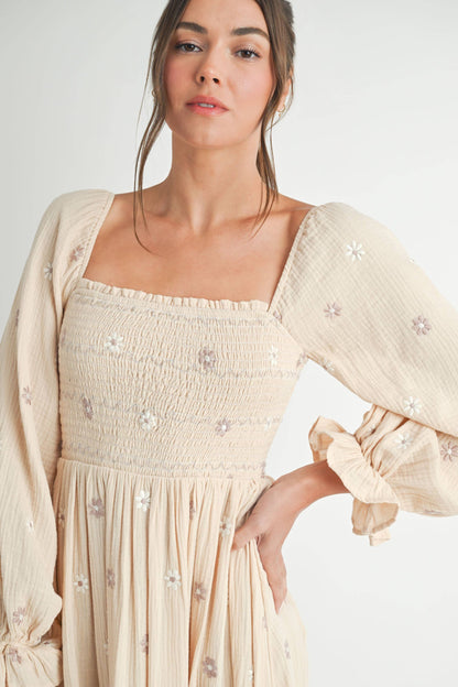 Long Sleeve Embroidery Maxi Dress.