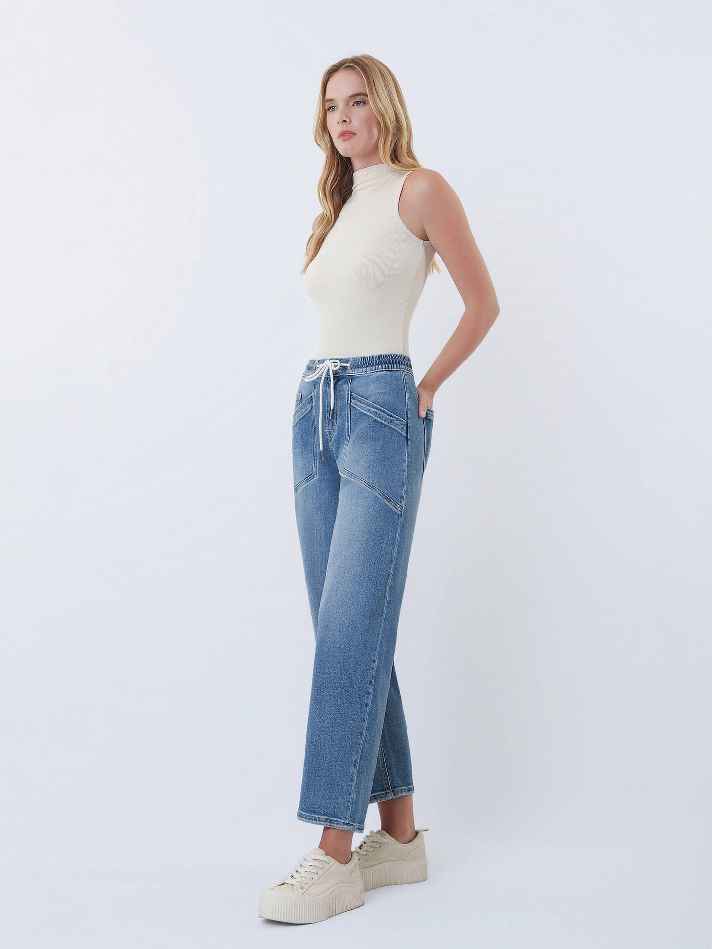 Elastic Tie Barrel Jeans