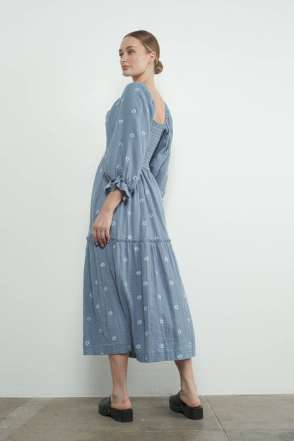 FLOWER EMBROIDERY SMOCKED DRESS